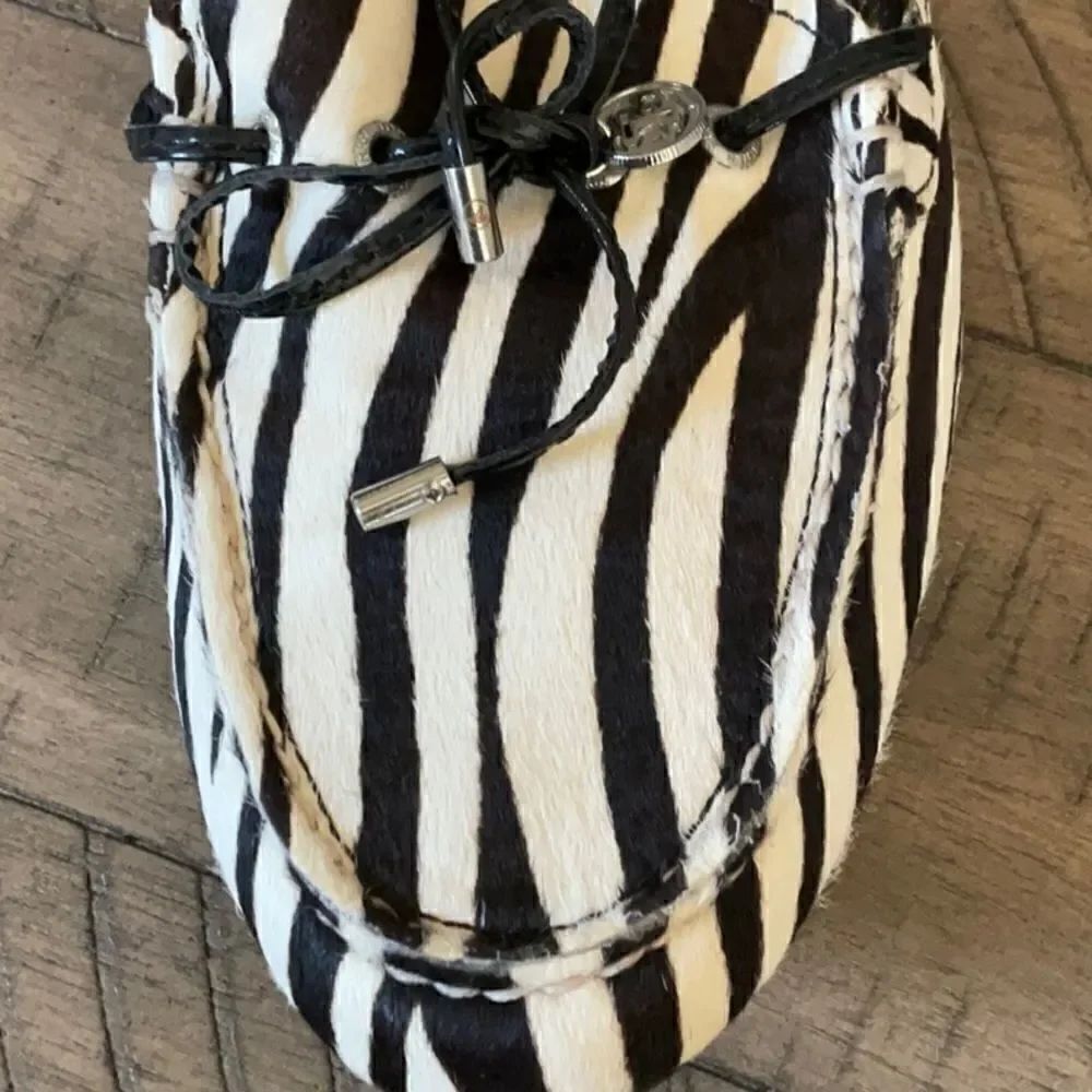 Authentic Sperry Slider Faux Zebra 🦓 Print Loafers with grip soles. Vacation!